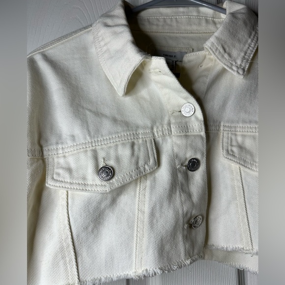 Cream Cropped Denim Jean Jacket / Forever 21 - Picture 12 of 12